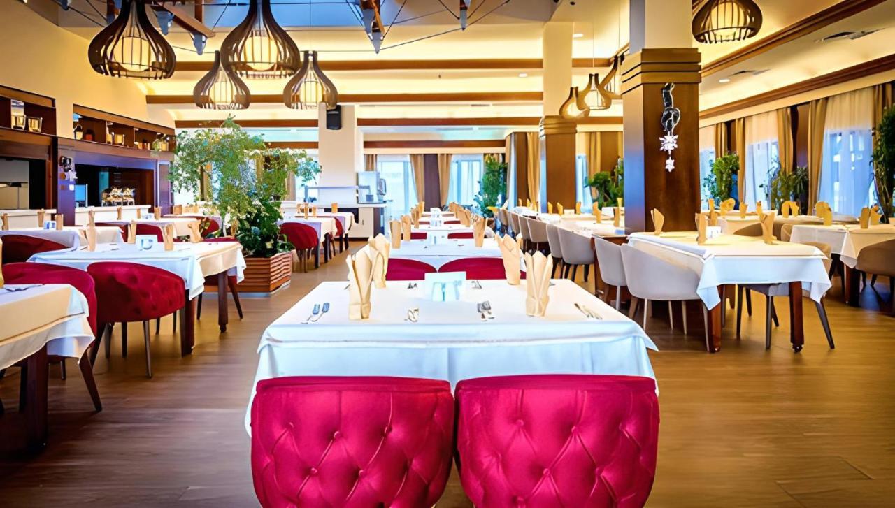Platinum Hotel And Casino Банско Экстерьер фото